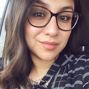 Meet your Posher, Neiva